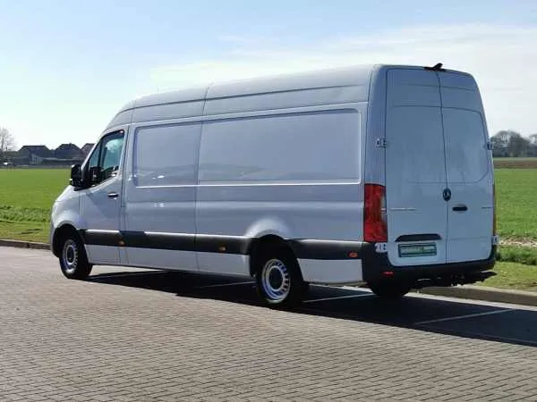 Mercedes-Benz Sprinter 319 L3H2 Maxi Airco V6 Image 5