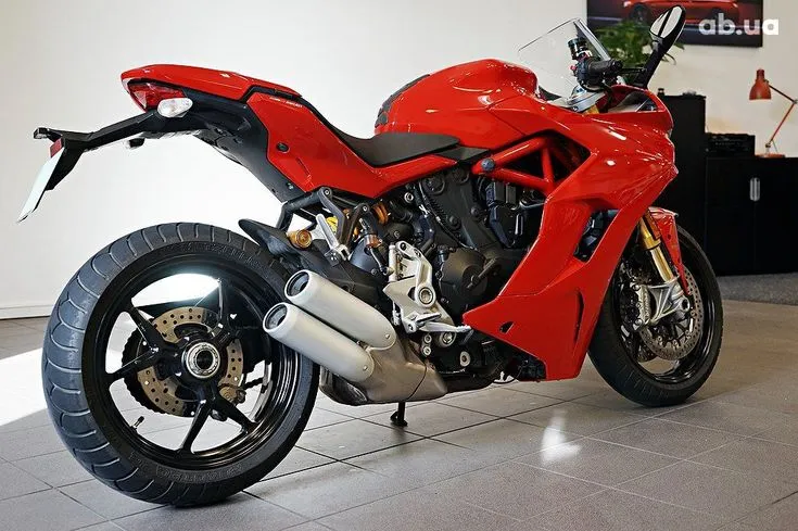 Ducati Supersport Image 8